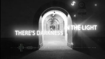 Darkness in the light (Musikvideo)